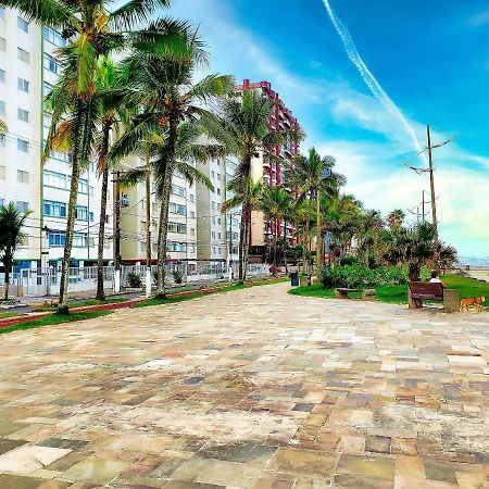 Apartamento Na Vila Caicara Em Predio Frente Mar Com Excelente Localizacao Por Reserva Praia 大普拉亚 外观 照片
