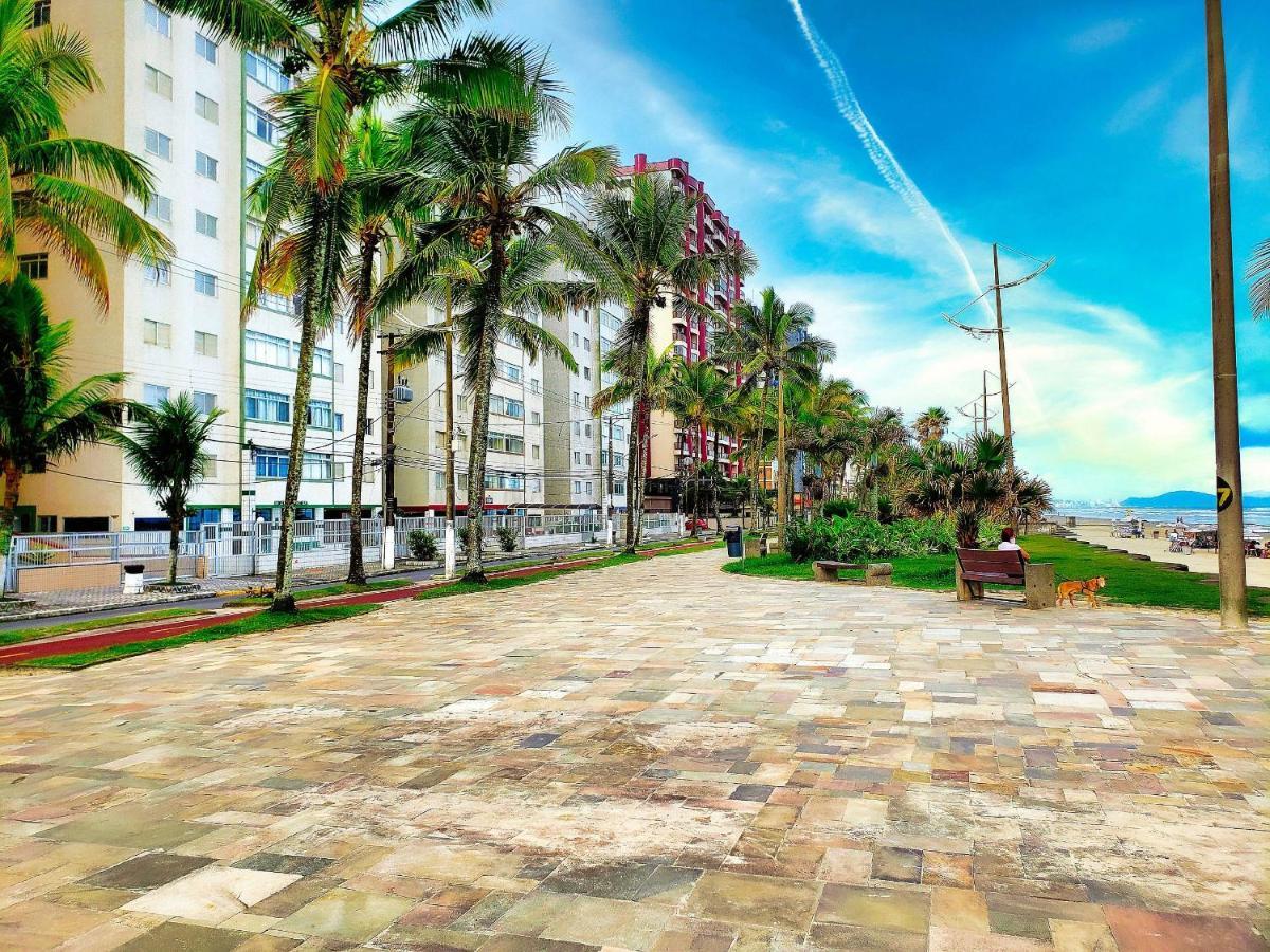 Apartamento Na Vila Caicara Em Predio Frente Mar Com Excelente Localizacao Por Reserva Praia 大普拉亚 外观 照片